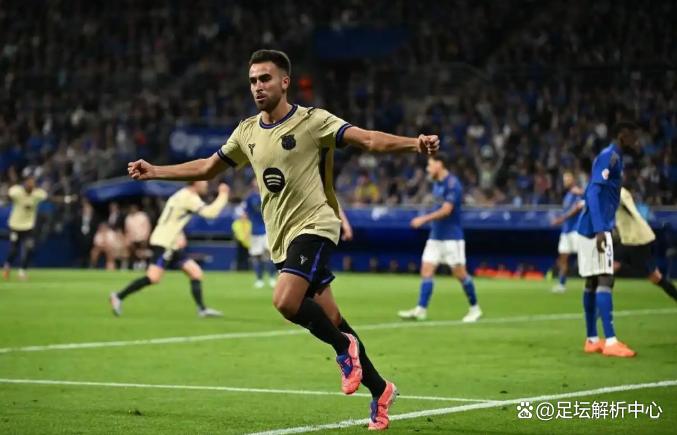 关于巴萨防线频繁失误,主教练呼吁加强训练的信息 关于巴萨防线频繁失误,主教练呼吁加强训练的信息