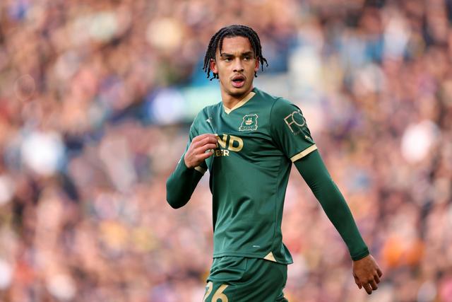 普利茅斯城客场挫败米德尔斯布勒，实现翻盘的简单介绍