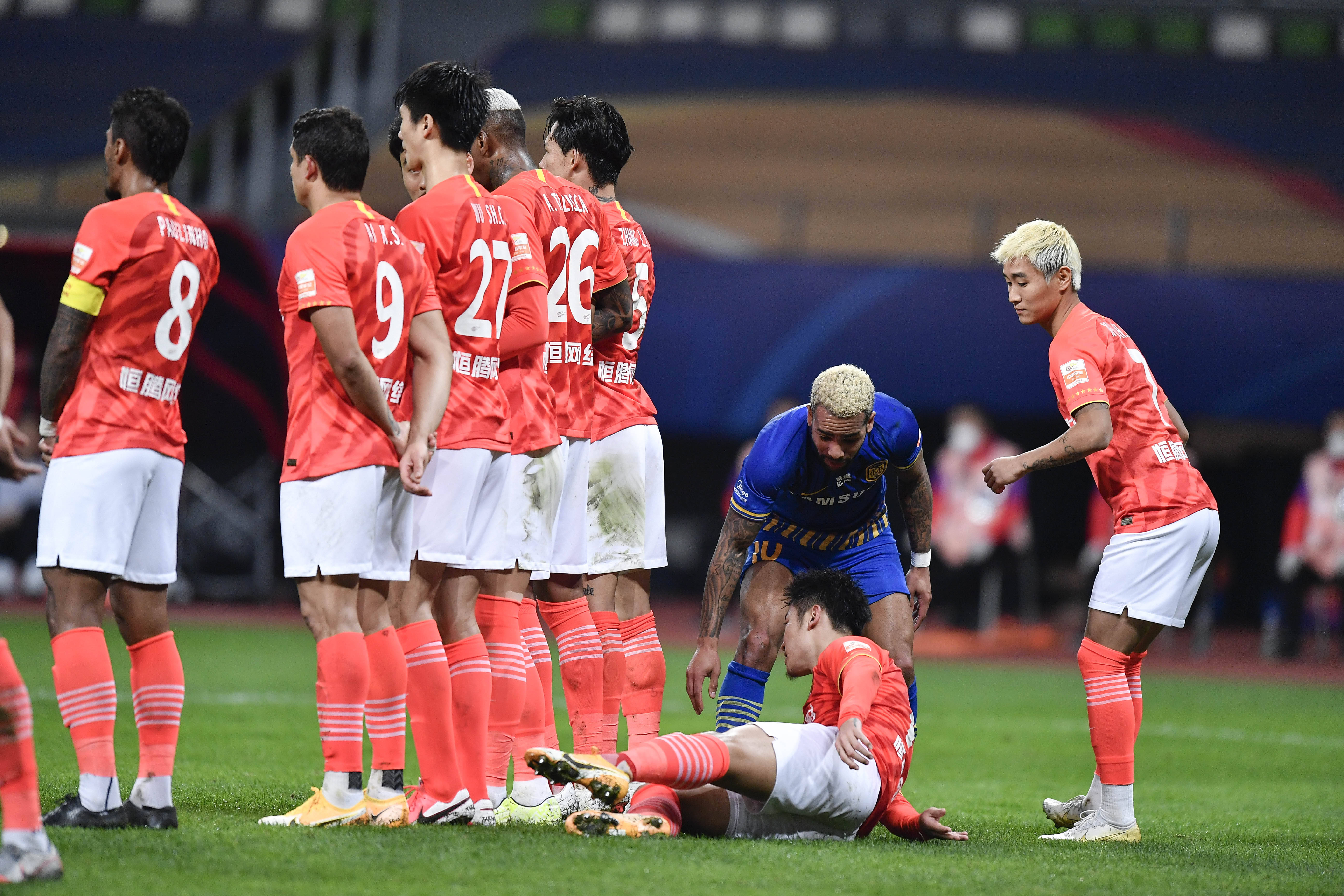 包含广州恒大平局保红点,稳健发挥拼搏冠军加速的词条 包含广州恒大平局保红点,稳健发挥拼搏冠军加速的词条