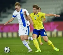 法罗群岛队在欧预赛比赛中打破僵局,跻身前列的简单介绍 法罗群岛队在欧预赛比赛中打破僵局,跻身前列的简单介绍